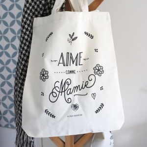 Tote bag "Aime comme mamie"